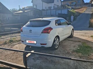 2009 Kia Ceed I, белый, 695000 рублей, вид 3