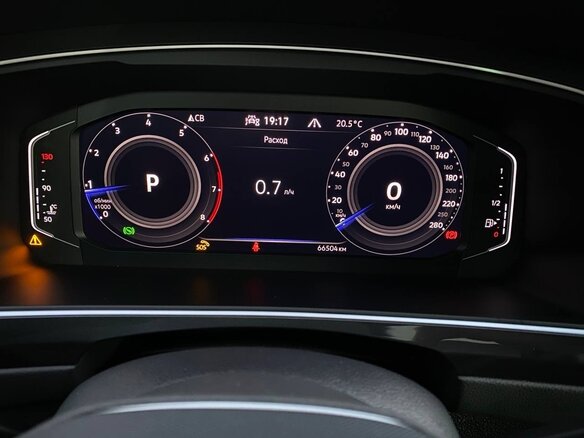 2021 Volkswagen Tiguan II Рестайлинг, белый, 2800000 рублей - вид 29