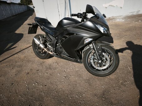2013 Kawasaki Ninja 300, чёрный, 350000 рублей, вид 1