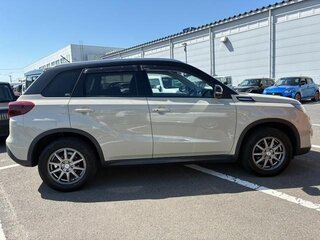 2023 Suzuki Escudo IV Рестайлинг, бежевый, 1547000 рублей, вид 5