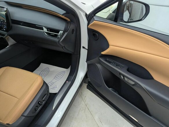 2026 Lexus RX 300 V, белый, 8499000 рублей - вид 17