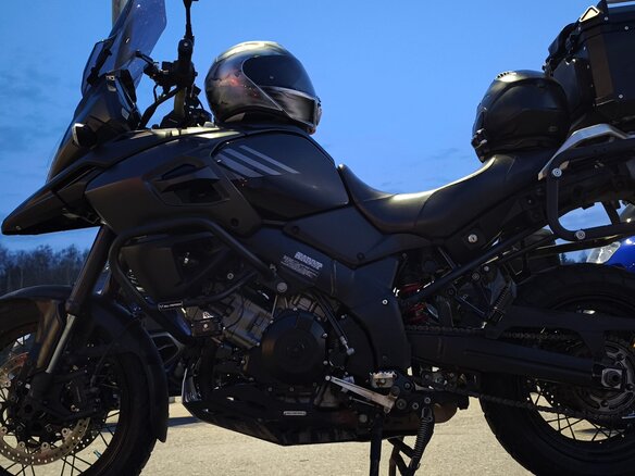 2017 Suzuki V-Strom 1000, чёрный, 600000 рублей - вид 21