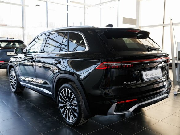 2026 Geely Monjaro I Рестайлинг, чёрный, 4954990 рублей - вид 4