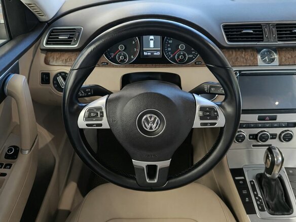 2012 Volkswagen Passat B7, белый - вид 10