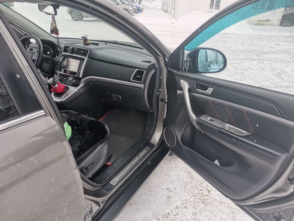 2019 Haval H6 I, серый, 1900000 рублей - вид 8
