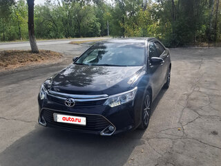 2015 Toyota Camry VII (XV50) Рестайлинг, чёрный, 2450000 рублей, вид 1