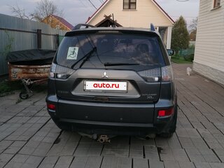 2011 Mitsubishi Outlander II Рестайлинг, серый, 1300000 рублей, вид 4