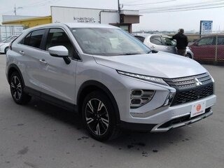 2023 Mitsubishi Eclipse Cross I Рестайлинг, белый, 1900000 рублей, вид 3