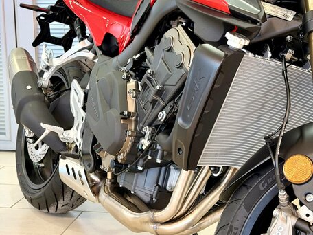 2026 QJMotor SRK 800, красный, 820000 рублей, вид 5