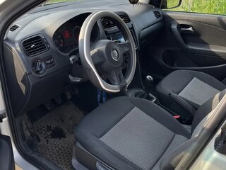 2011 Volkswagen Polo V, серый, 610000 рублей, вид 5
