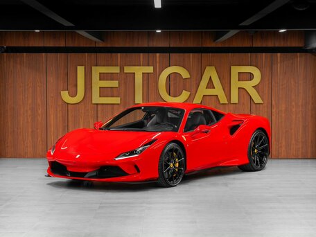 Ferrari F8