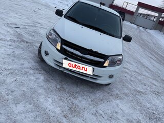 2012 Lada (ВАЗ) Granta I, белый, 210000 рублей, вид 1