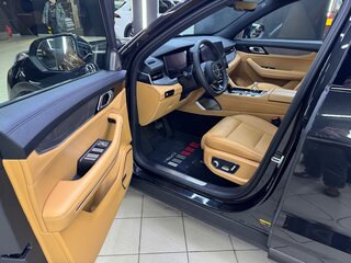 2024 Lynk & Co 09 EM-P, чёрный, 6500000 рублей, вид 3
