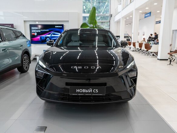 2026 Omoda C5 II, чёрный - вид 1