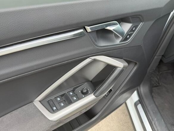 2022 Audi Q3 35 TFSI II (F3), белый - вид 21