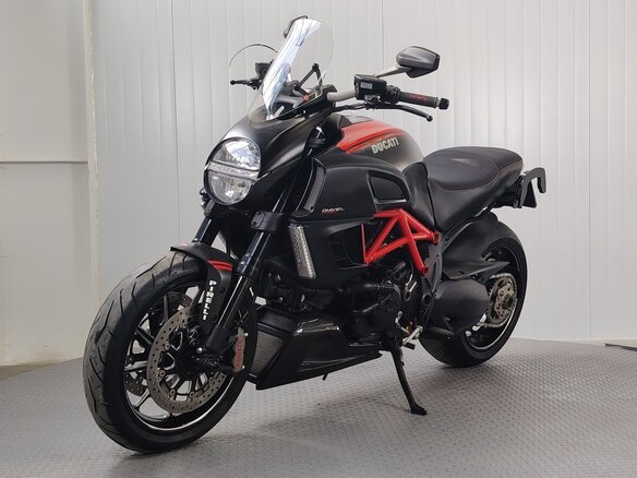 2013 Ducati Diavel, чёрный, 849000 рублей - вид 3