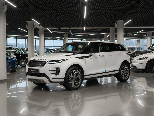 2025 Land Rover Range Rover Evoque II Рестайлинг, белый