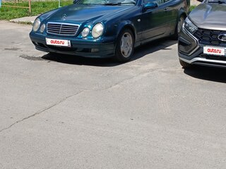 1998 Mercedes-Benz CLK-Класс 230 I (W208), зелёный, 550000 рублей, вид 3