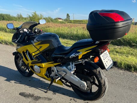1997 Honda CBR 600F, жёлтый, 389000 рублей, вид 5