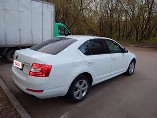 2016 Skoda Octavia III (A7), белый, 1650000 рублей, вид 5