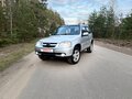 2013 Chevrolet Niva I Рестайлинг, серебристый, 560000 рублей - вид 2