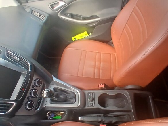 2011 Ford Focus III, белый, 670000 рублей - вид 17