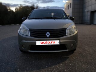 2011 Renault Sandero I, бежевый, 325000 рублей, вид 2