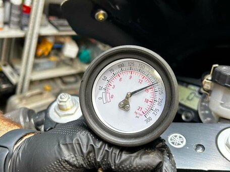 2002 Yamaha YZF-R1, чёрный, 380000 рублей, вид 1