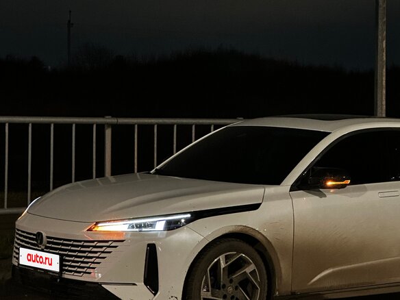 2024 Changan Lamore, белый, 2200000 рублей - вид 1