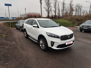 2019 Kia Sorento III Prime Рестайлинг, белый, 3180000 рублей, вид 4