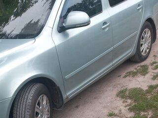 2012 Skoda Octavia II (A5) Рестайлинг, зелёный, 555000 рублей, вид 3