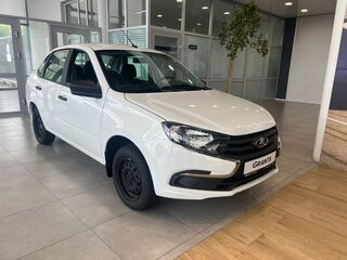 2026 Lada (ВАЗ) Granta I Рестайлинг, белый, 850000 рублей, вид 3