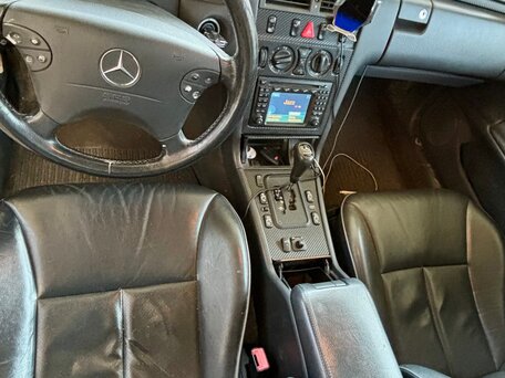 1999 Mercedes-Benz E-Класс 240 II (W210, S210) Рестайлинг, синий, 700000 рублей, вид 5