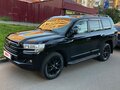 2016 Toyota Land Cruiser 200 Series Рестайлинг 2, чёрный, 6500000 рублей