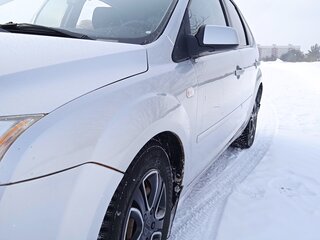 2006 Ford Focus II, серебристый, 320000 рублей, вид 3
