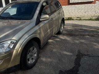 2010 SsangYong Kyron I Рестайлинг, бежевый, 700000 рублей, вид 3