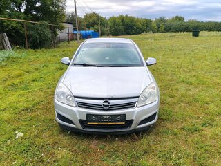 2010 Opel Astra H Рестайлинг, серебристый, 370000 рублей, вид 1