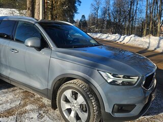 2021 Volvo XC40 I, серый, 3290000 рублей, вид 1