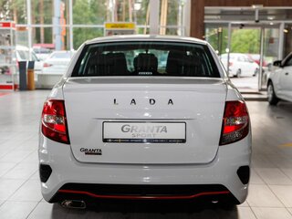 2026 Lada (ВАЗ) Granta Drive Active/Sportline Sportline I Рестайлинг, белый, 1369000 рублей, вид 5