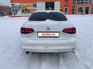 2017 Volkswagen Jetta VI Рестайлинг, белый, 1450000 рублей, вид 4