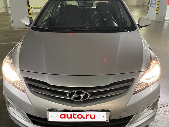 2016 Hyundai Solaris I Рестайлинг, серебристый, 700000 рублей