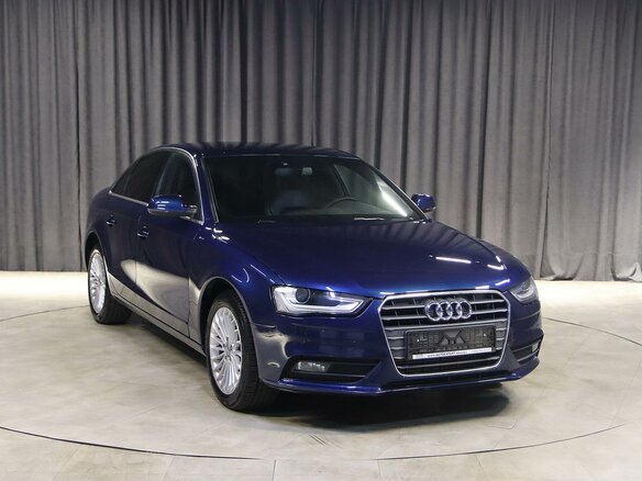 2013 Audi A4 IV (B8) Рестайлинг, синий - вид 2