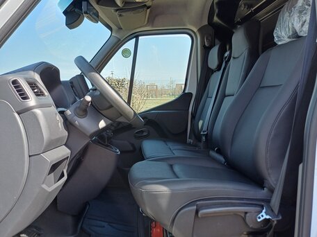 2024 Renault Master, белый, 5200000 рублей, вид 4