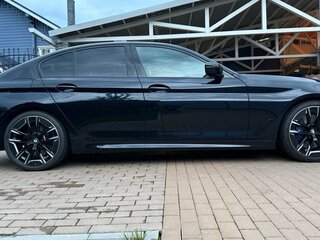 2022 BMW 5 серии 530d xDrive VII (G30/G31/G38) Рестайлинг, чёрный, 7850000 рублей, вид 5
