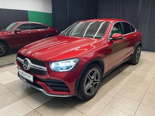 2020 Mercedes-Benz GLC 300 I (X253) Рестайлинг, красный, 4790000 рублей, вид 3