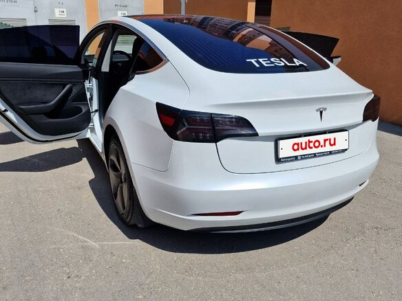 2018 Tesla Model 3 Long Range I, белый, 3250000 рублей - вид 16