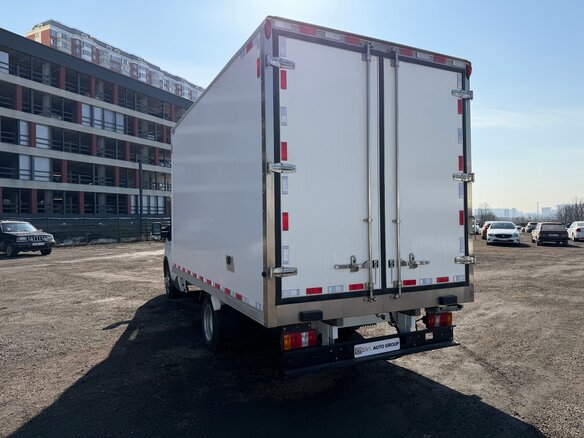 2025 Ford Transit, белый, 7593000 рублей - вид 6