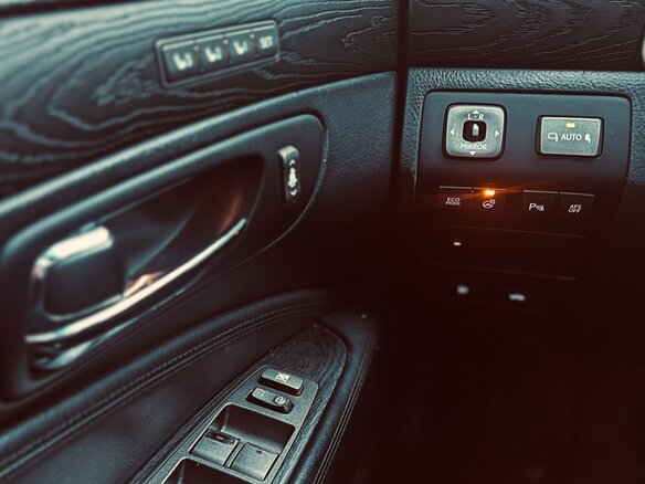 2008 Lexus LS 460 IV, чёрный, 1750000 рублей - вид 8