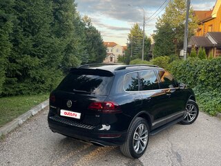 2012 Volkswagen Touareg II, чёрный, 1790000 рублей, вид 4