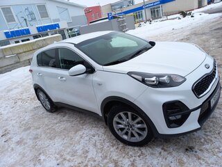 2018 Kia Sportage IV Рестайлинг, белый, 2000000 рублей, вид 2